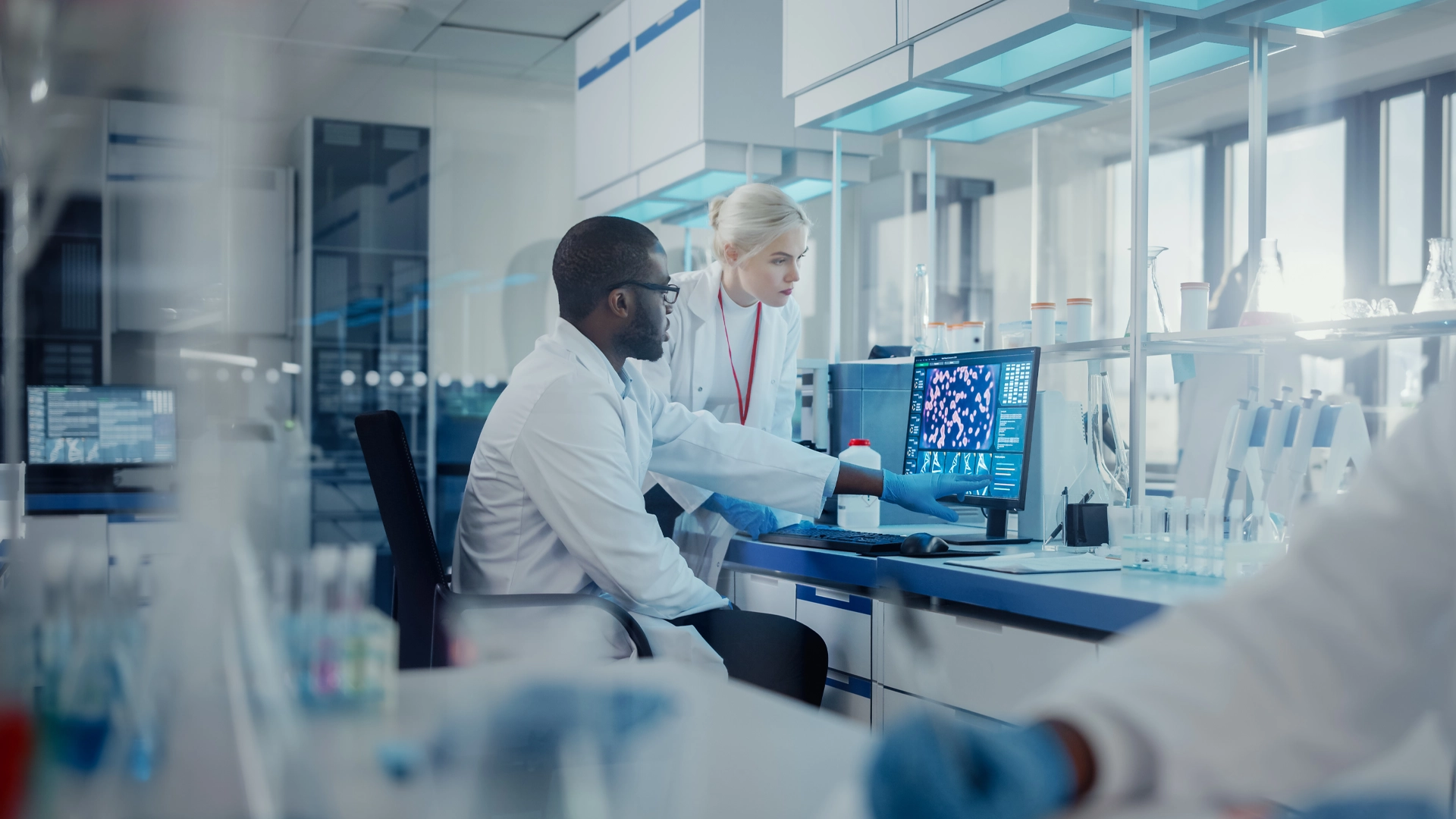 Exploring the mixing of modalities in ATMP manufacturing