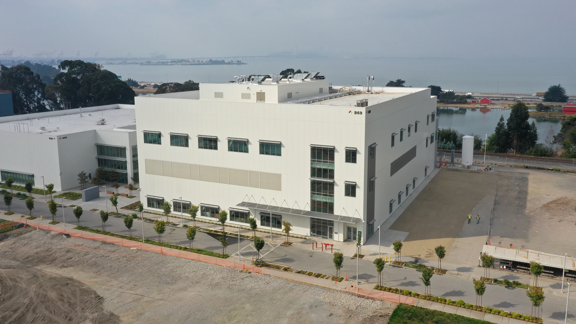 Cell therapy facility